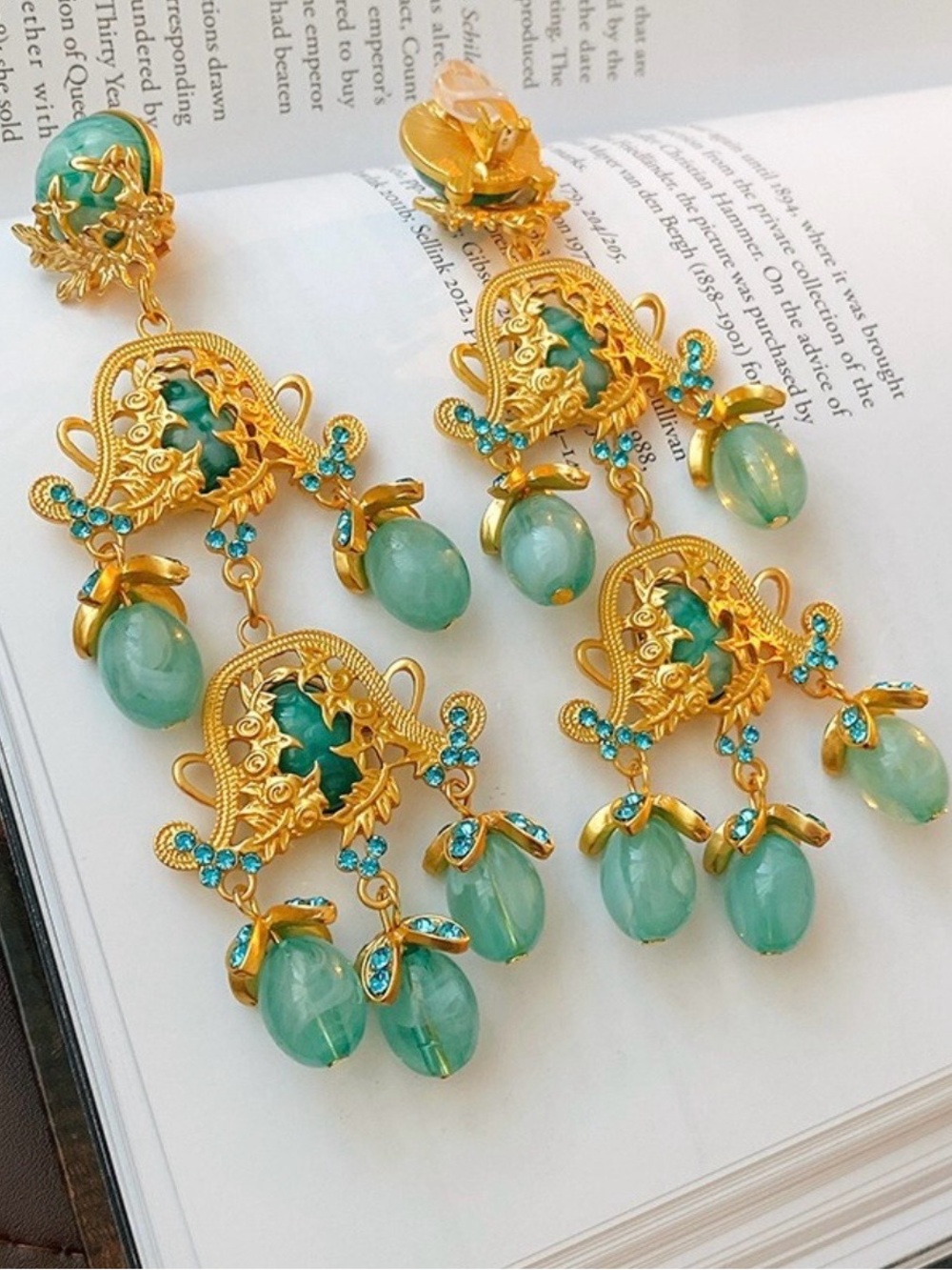Runway Chandelier clip earrings